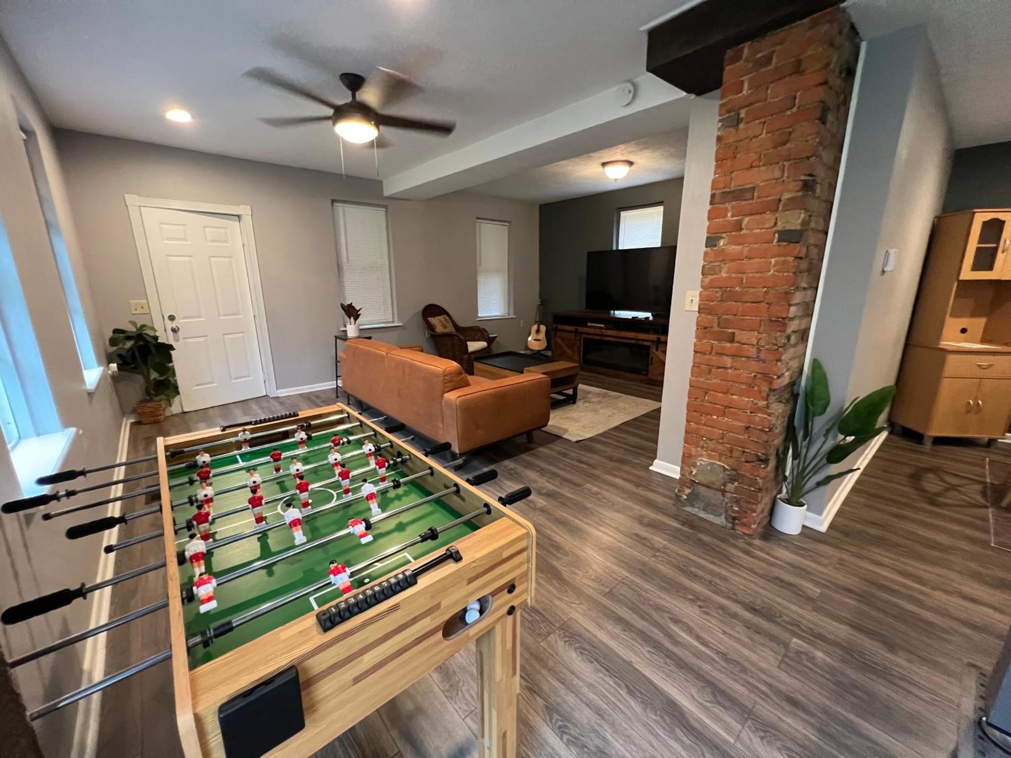 **Stylish Pet Friendly 3 Bedroom House** Cleveland Exterior photo